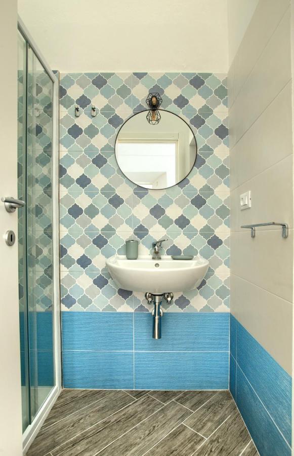Casa A 2 Passi Dal Mare Con Patio Privato Villa Imperia Buitenkant foto